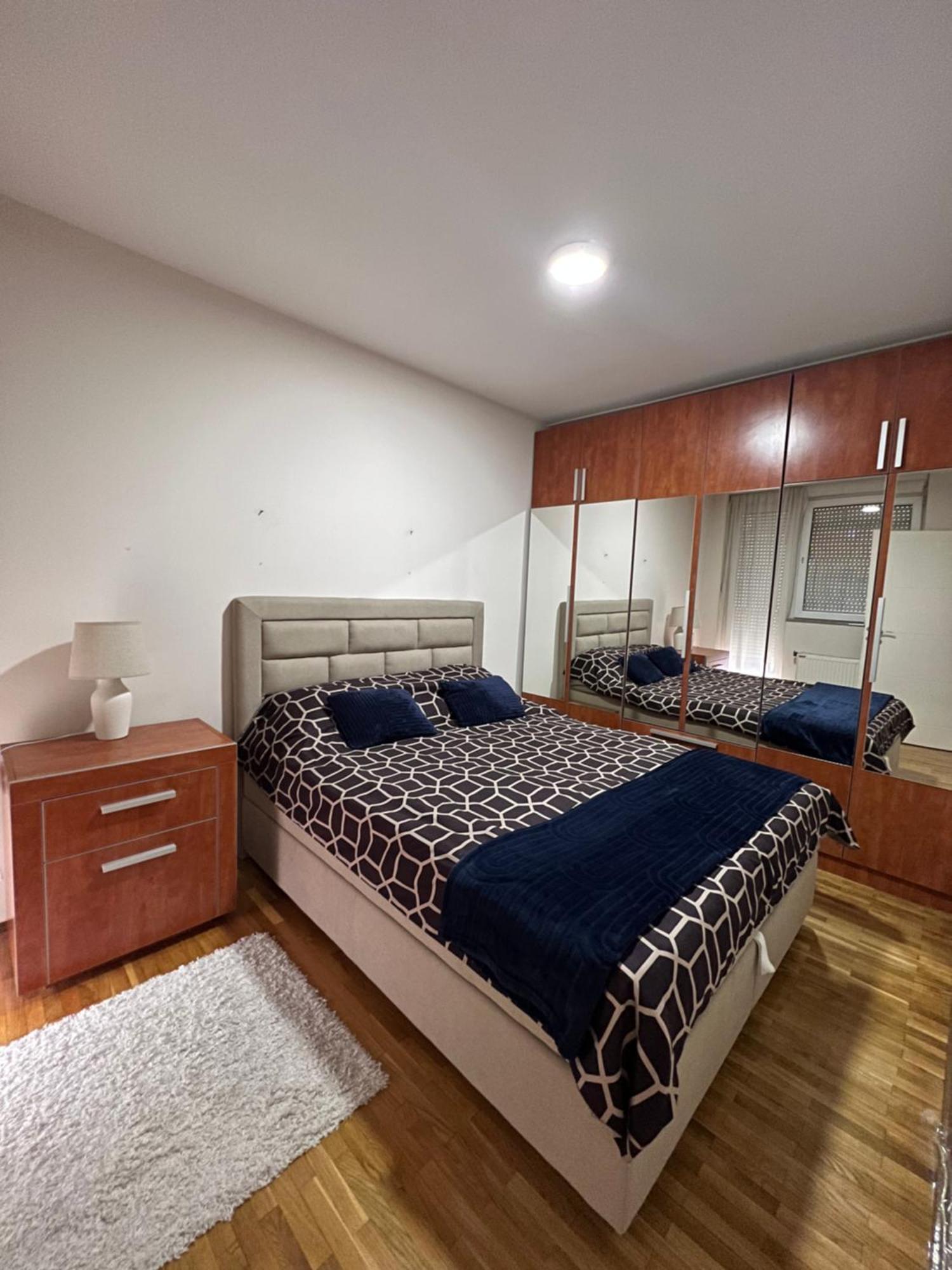 Sad Apartman Ni 外观 照片