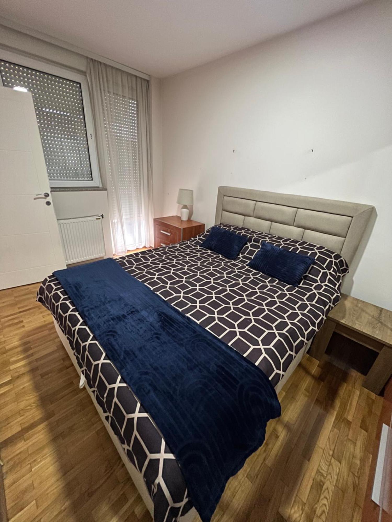 Sad Apartman Ni 外观 照片