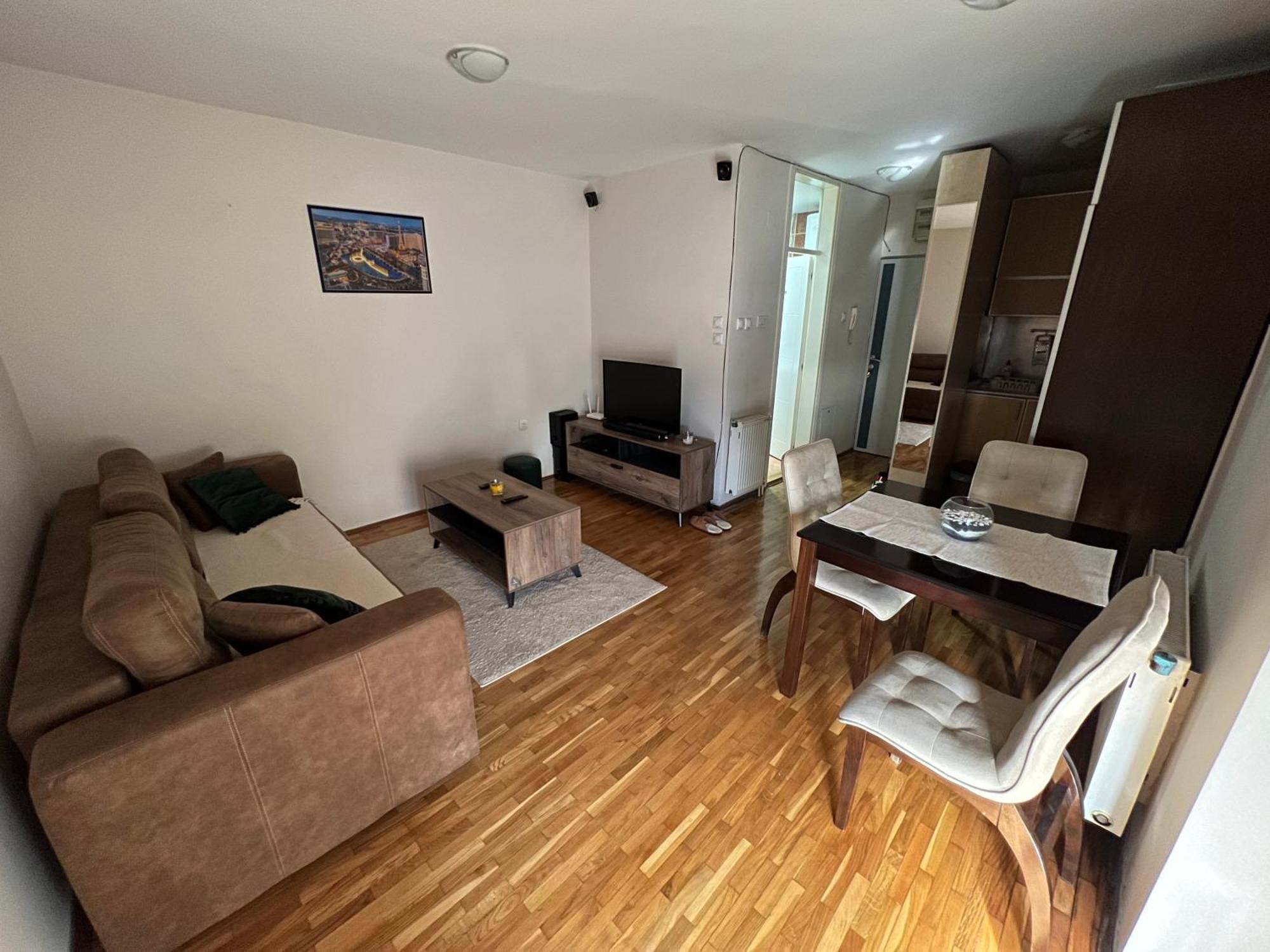 Sad Apartman Ni 外观 照片